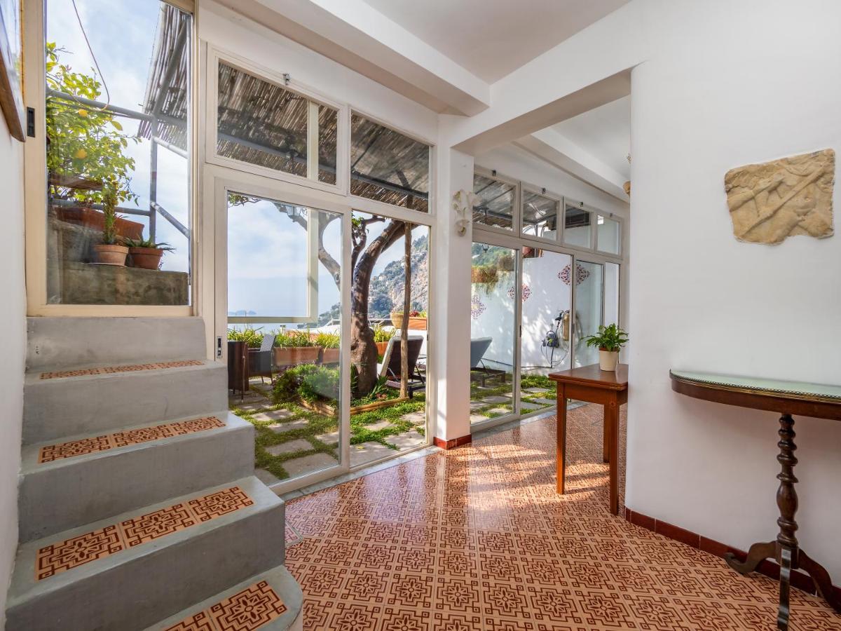 Scorcio D' Oltremare - Sea View Apt In Positano Luaran gambar